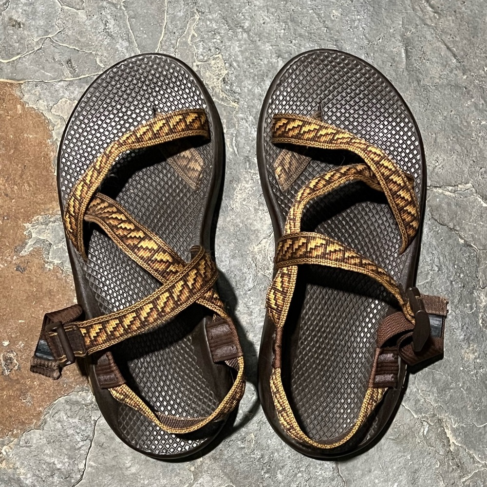 Men’s Chaco Sandals - size 8